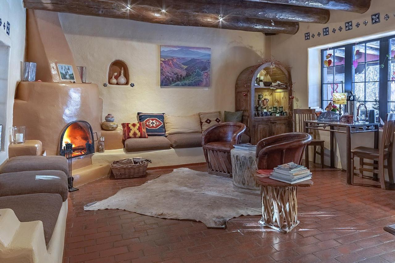 Adobe And Pines Inn Bed And Breakfast Ranchos de Taos Экстерьер фото
