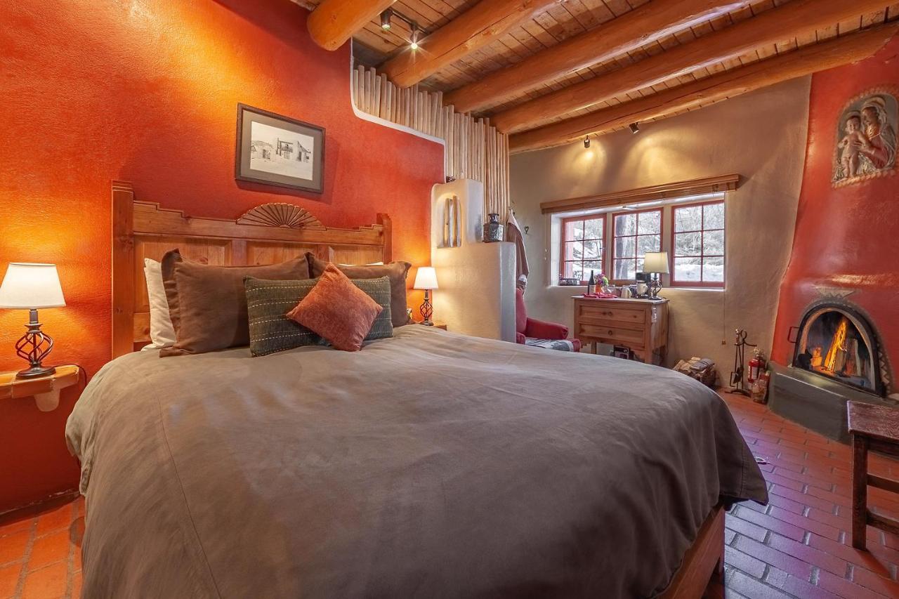 Adobe And Pines Inn Bed And Breakfast Ranchos de Taos Экстерьер фото
